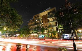 The 1o1 Bandung Dago Hotel